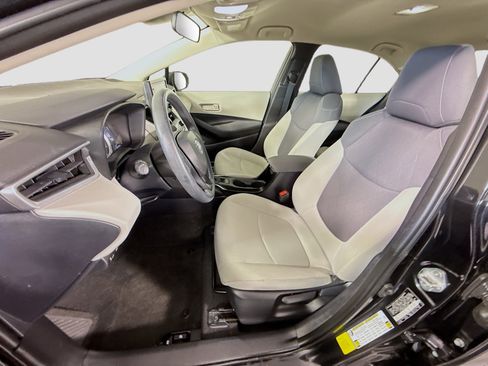 Used 2022 Toyota Corolla LE FWD image 21
