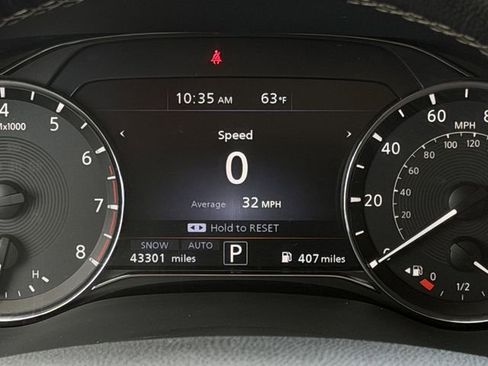 Used 2024 INFINITI QX80 Luxe AWD/4WD image 15