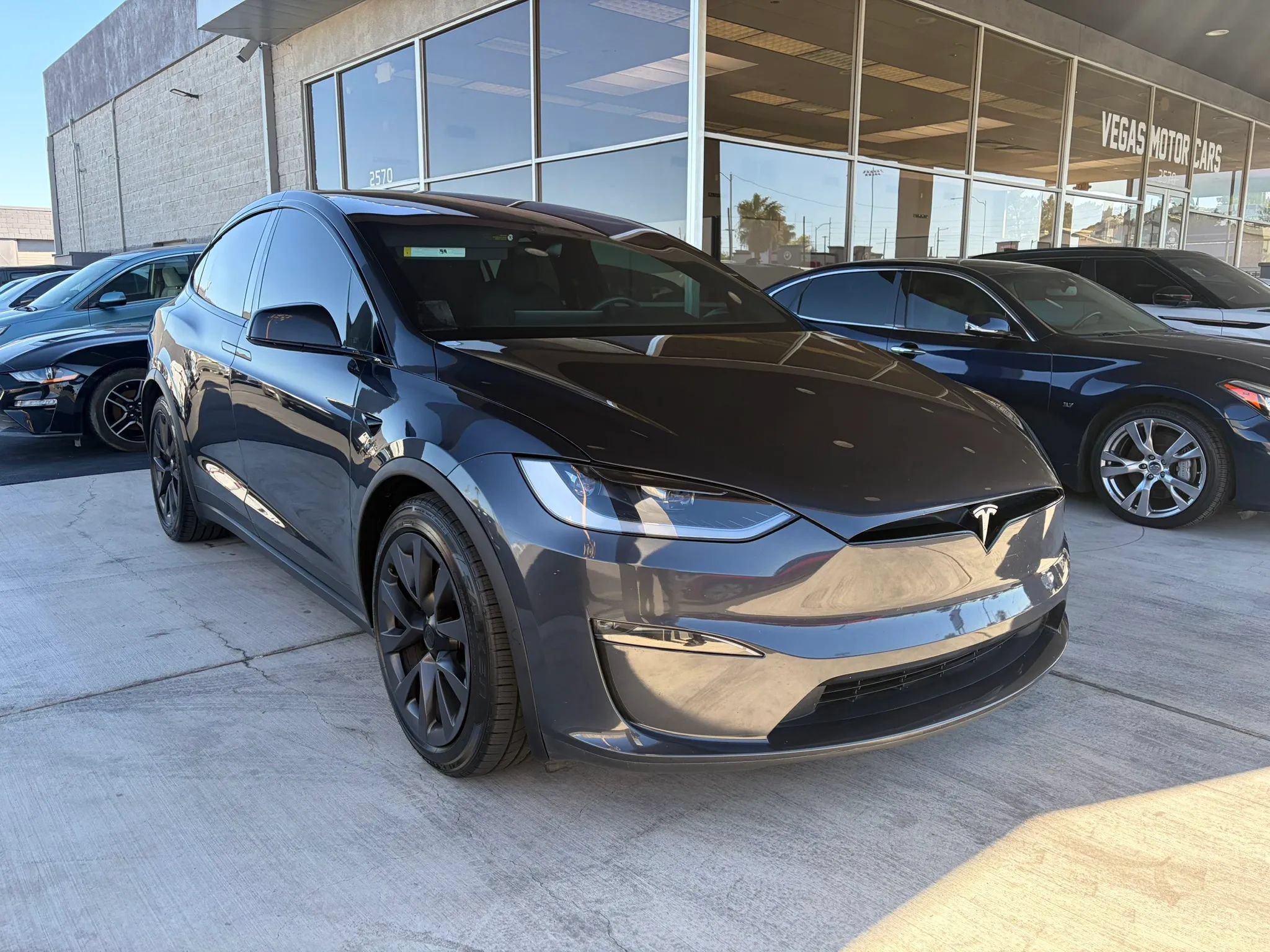 Used 2024 Tesla Model X AWD/4WD image 2