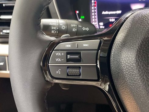 New 2026 Honda Pilot Touring image 22