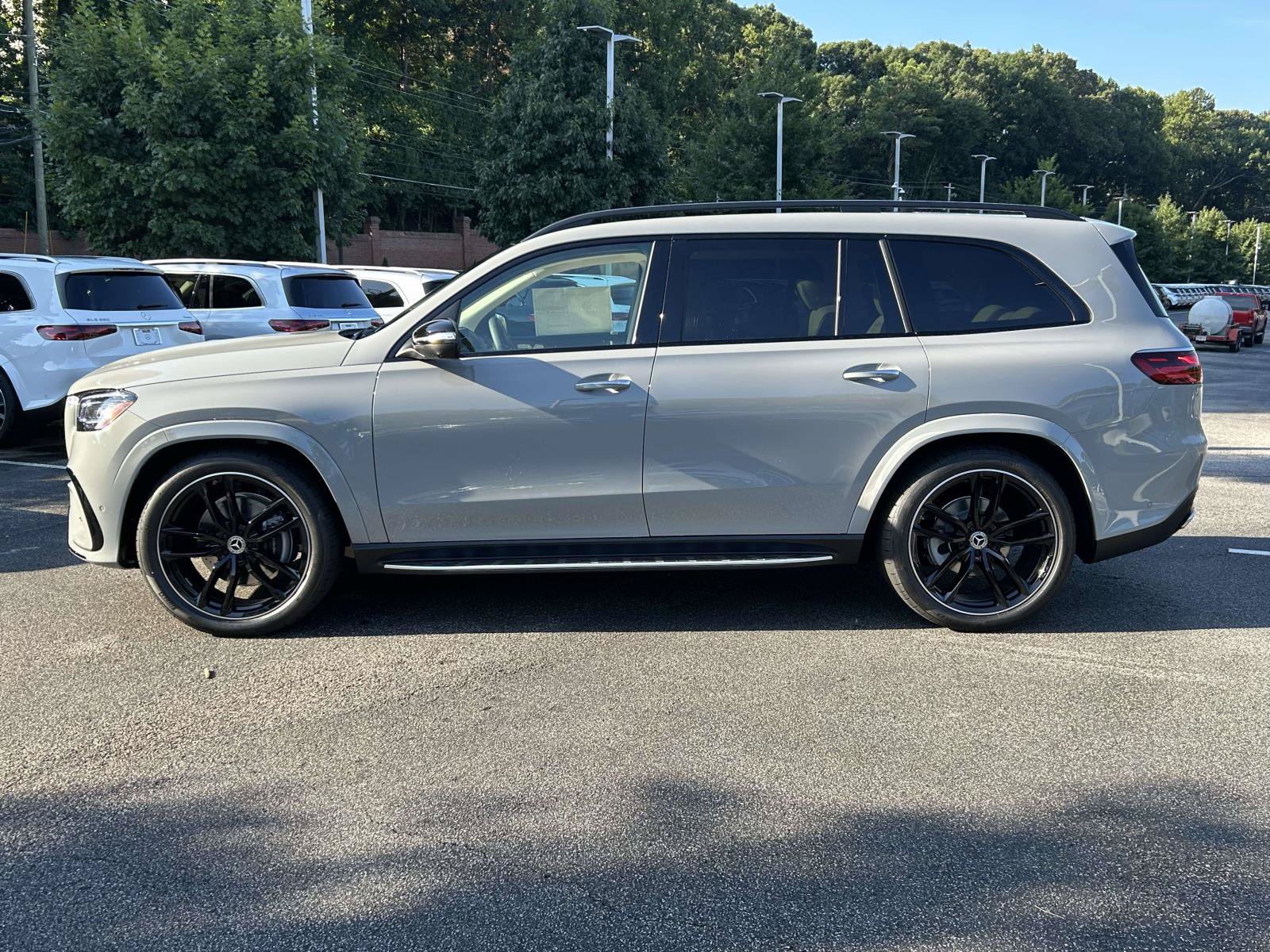 New 2026 Mercedes-Benz GLS 450 4MATIC image 14