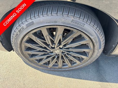Used 2025 Hyundai Santa Fe Calligraphy AWD/4WD image 10