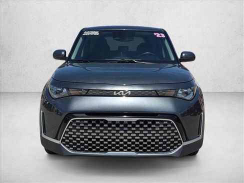 Used 2023 Kia Soul EX FWD image 2
