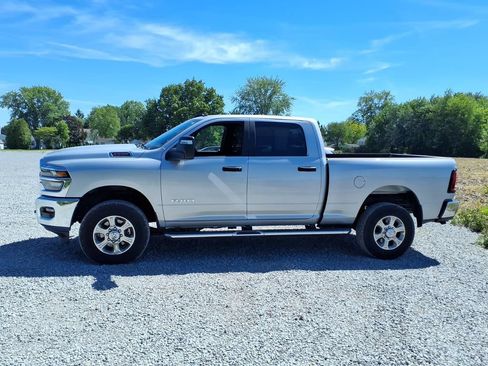 Used 2026 RAM 2500 Big Horn AWD/4WD image 12