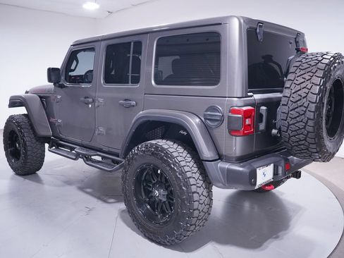 Used 2021 Jeep Wrangler Unlimited Rubicon AWD/4WD image 3