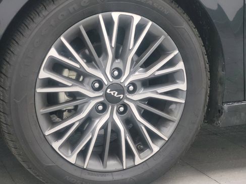 Used 2024 Kia Forte GT-Line w/ GT-Line Premium Package FWD image 31
