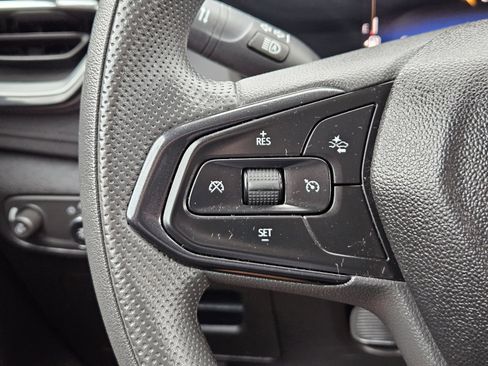 Used 2024 Chevrolet TrailBlazer LS w/ LS Confidence Package FWD image 23