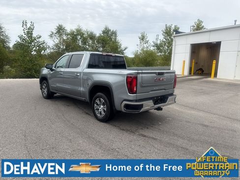 Used 2025 GMC Sierra 1500 SLT AWD/4WD image 4
