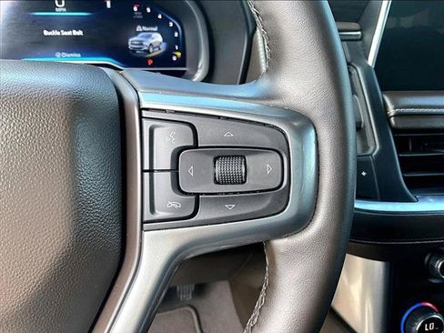 Used 2023 Chevrolet Tahoe LT w/ Luxury Package RWD image 21