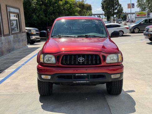 Used 2004 Toyota Tacoma PreRunner RWD image 3