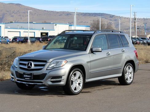 Used 2014 Mercedes-Benz GLK 350 4MATIC image 8