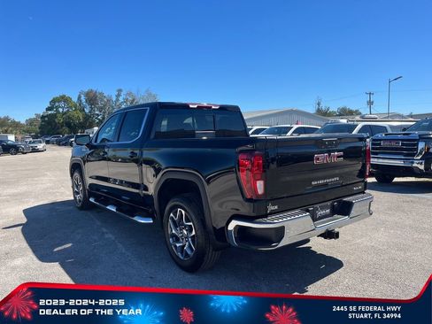 New 2026 GMC Sierra 1500 SLE w/ Preferred Package RWD image 5