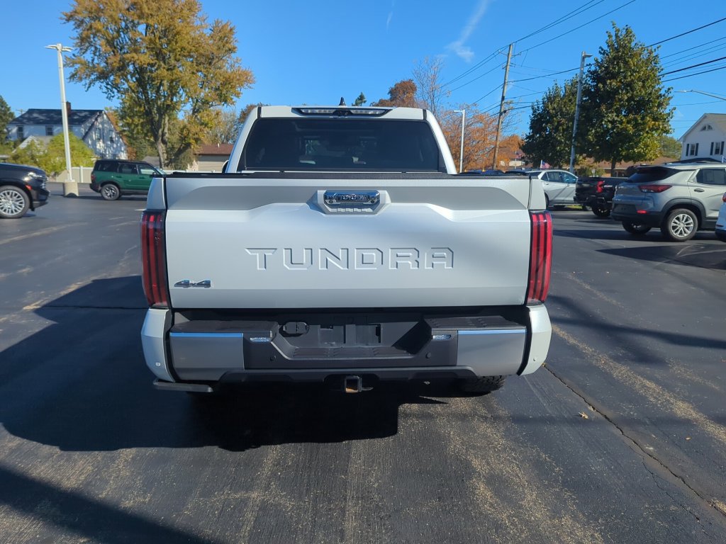 Used 2024 Toyota Tundra Limited AWD/4WD image 8