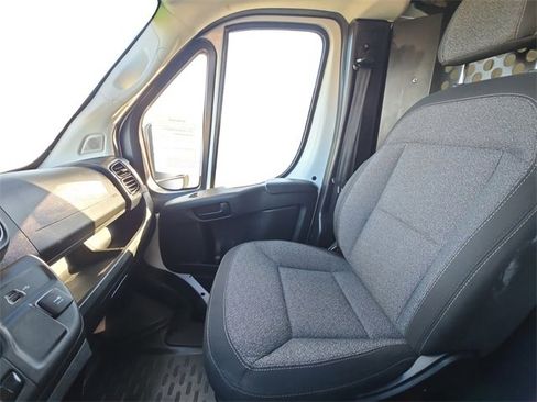Used 2023 RAM ProMaster 2500 image 11