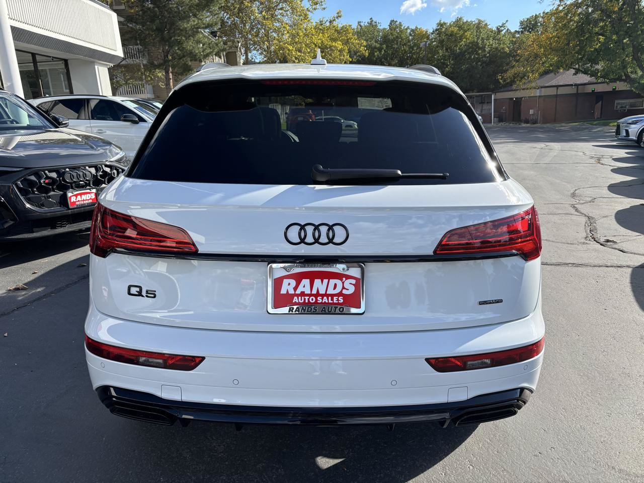 Used 2024 Audi Q5 e Prestige AWD/4WD image 9