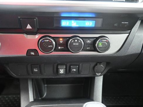 Used 2023 Toyota Tacoma SR5 image 10