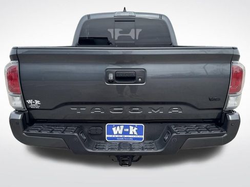 Used 2023 Toyota Tacoma TRD Sport w/ Advanced Technology Package image 4