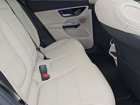 New 2026 Mercedes-Benz GLC 300 4MATIC image 33