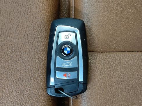 Used 2016 BMW 328i xDrive Sedan AWD/4WD image 32
