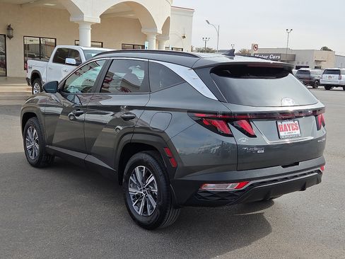 Used 2024 Hyundai Tucson Blue image 3