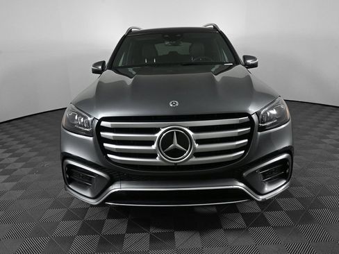 Certified 2025 Mercedes-Benz GLS 450 4MATIC image 35