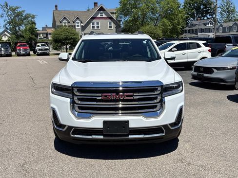 Used 2023 GMC Acadia SLT AWD/4WD image 2