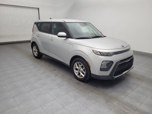 Used 2021 Kia Soul S image 11