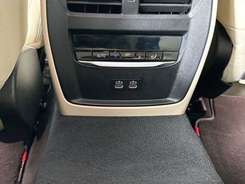 Used 2023 BMW M340i w/ Premium Package image 26