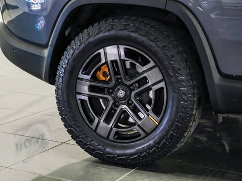 Used 2023 Rivian R1S Adventure image 56