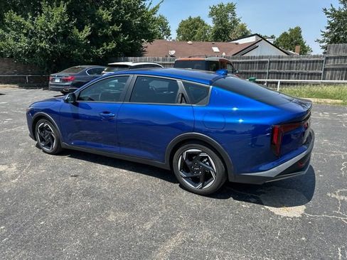 Used 2025 Kia K4 EX FWD image 14