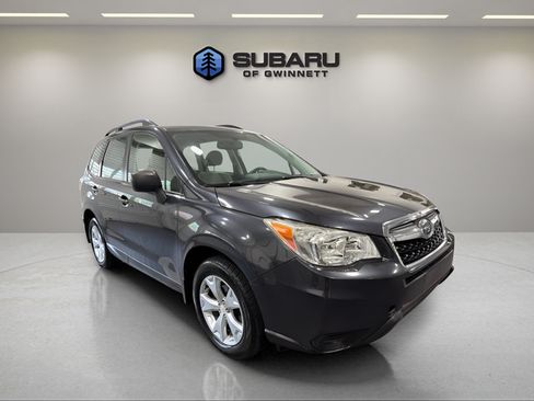 Used 2015 Subaru Forester 2.5i w/ Alloy Wheel Package AWD/4WD image 6