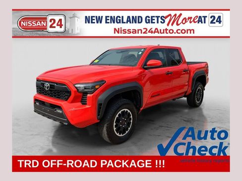 Used 2024 Toyota Tacoma TRD Off-Road AWD/4WD image 1