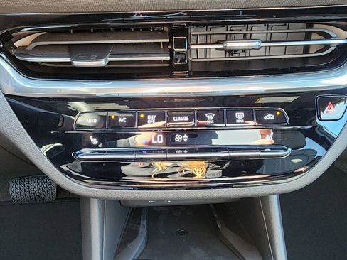 New 2026 Buick Envista Avenir image 27