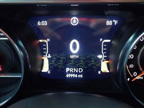 Used 2023 Jeep Wrangler Sahara image 23