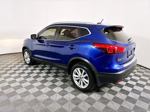 Used 2019 Nissan Rogue Sport SV image 5