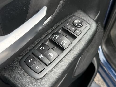Used 2020 RAM 1500 Lone Star RWD image 12