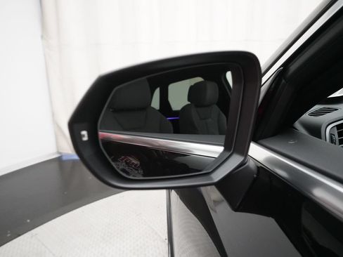 Used 2019 Audi Q3 2.0T Prestige w/ Prestige Package AWD/4WD image 25