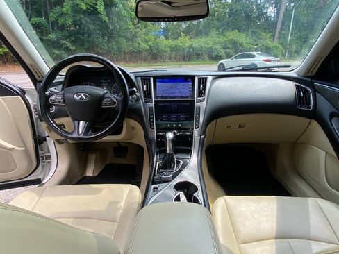 Used 2015 INFINITI Q50 Premium w/ Navigation Package RWD image 43