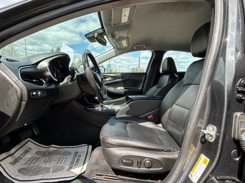 Used 2016 Chevrolet Malibu LT w/ Leather Package image 21