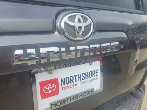 Certified 2019 Toyota 4Runner SR5 Premium image 6