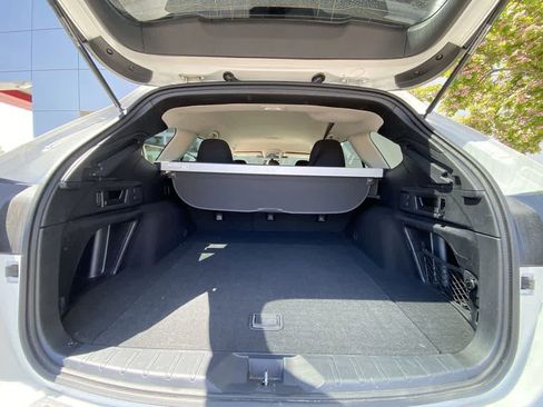 Used 2023 Subaru Outback Premium w/ Popular Package #1 AWD/4WD image 25