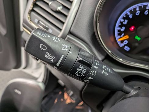 Used 2020 Jeep Grand Cherokee Limited X AWD/4WD image 18
