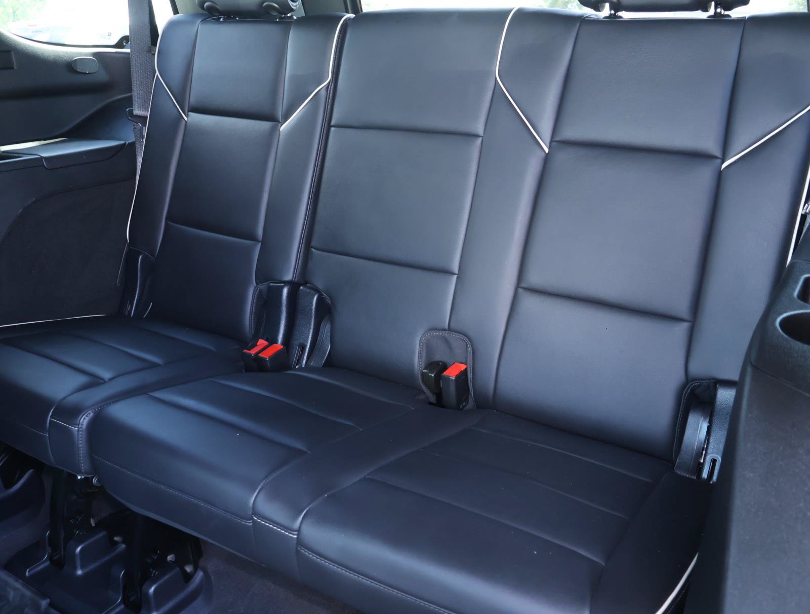 Certified 2023 Cadillac Escalade Premium Luxury RWD image 26
