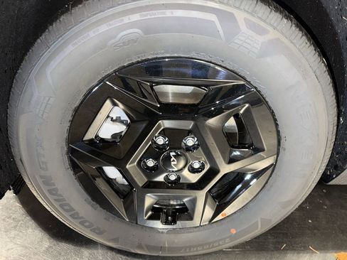 New 2026 Kia Carnival image 10