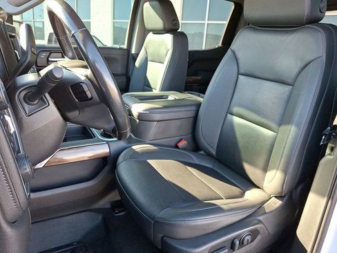 Used 2022 Chevrolet Silverado 1500 LT Trail Boss image 15