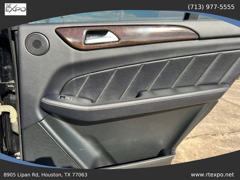 Used 2015 Mercedes-Benz GL 450 4MATIC image 35