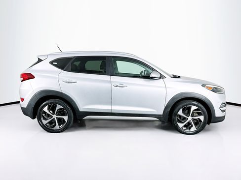 Used 2017 Hyundai Tucson Sport AWD/4WD image 10