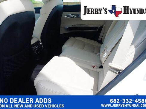 Used 2026 Genesis GV70 2.5T AWD/4WD image 23