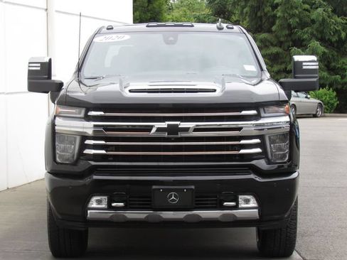 Used 2020 Chevrolet Silverado 3500 High Country w/ Z71 Off-Road Package AWD/4WD image 3