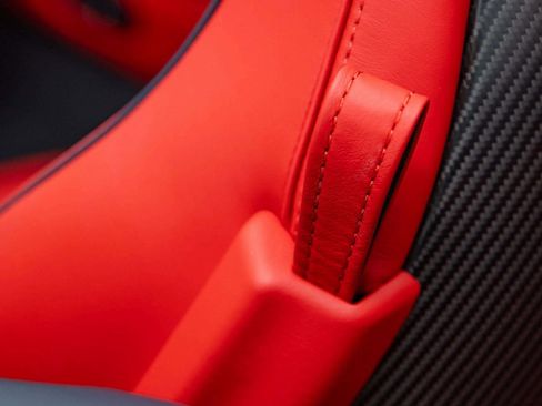 New 2026 Aston Martin Vanquish Convertible image 39